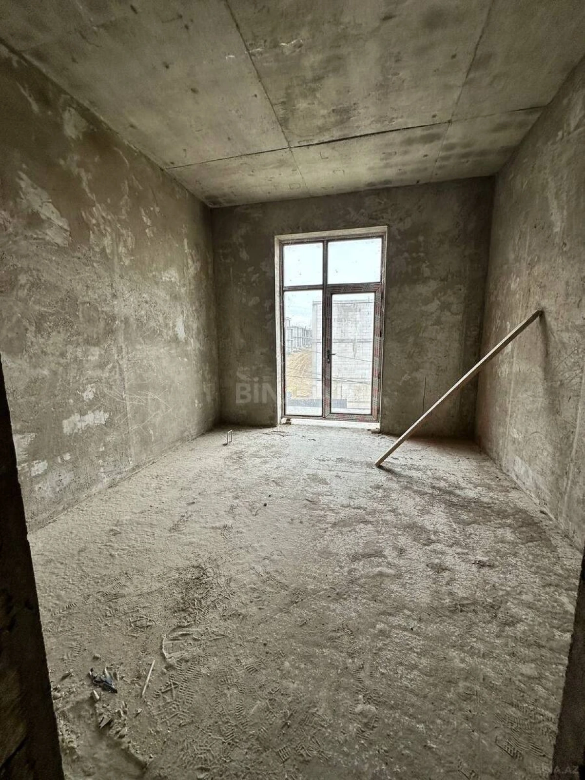 Satılır 5 otaqlı həyət evi 350 m²