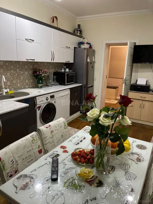 Satılır 3 otaqlı mənzil 114 m²