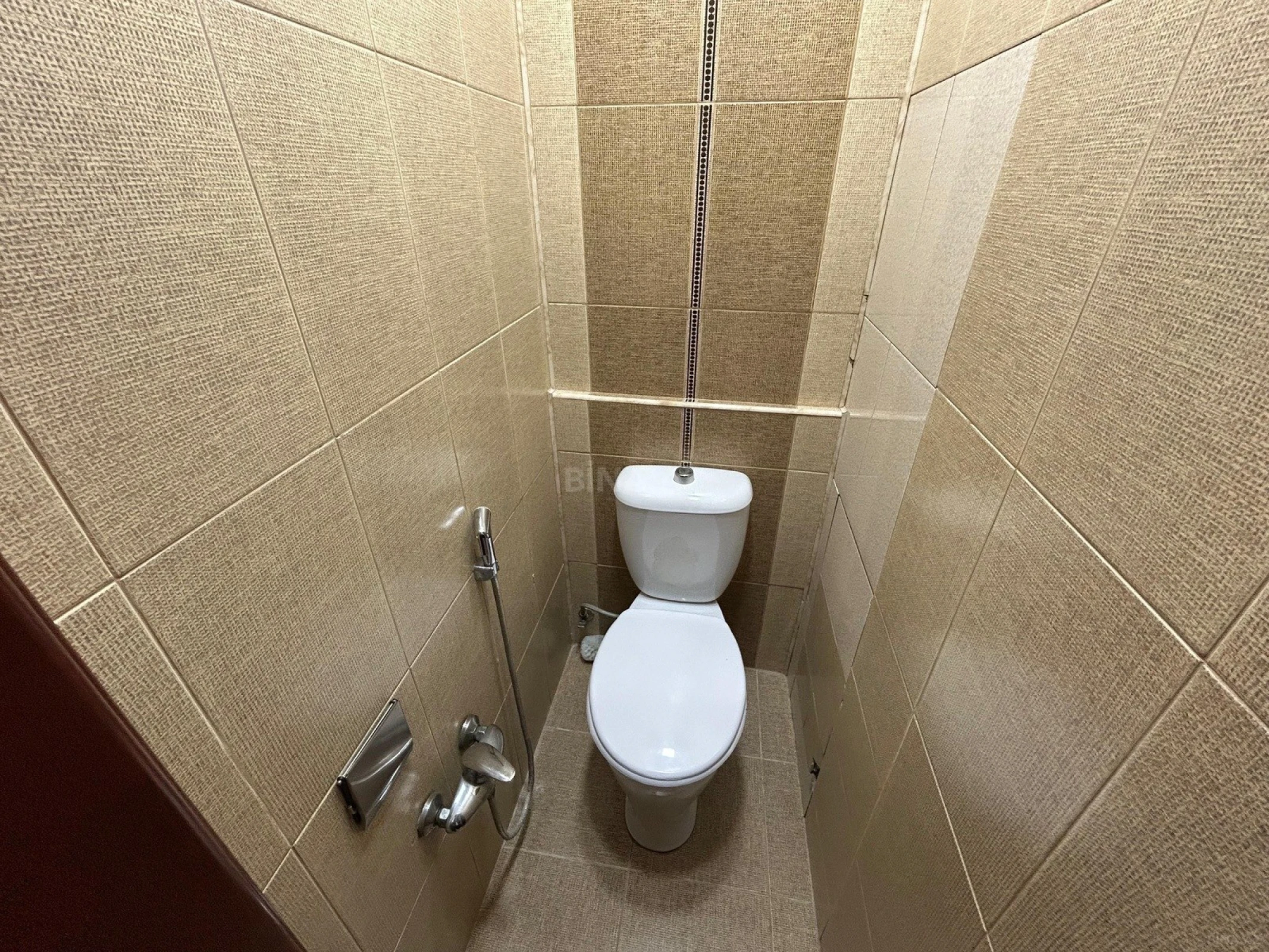 Satılır 2 otaqlı mənzil 68 m²