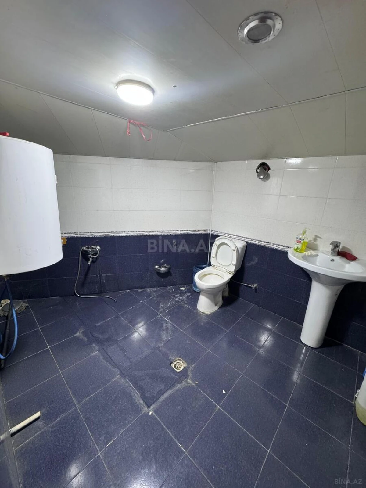 Kirayə verilir obyekt 300 m²