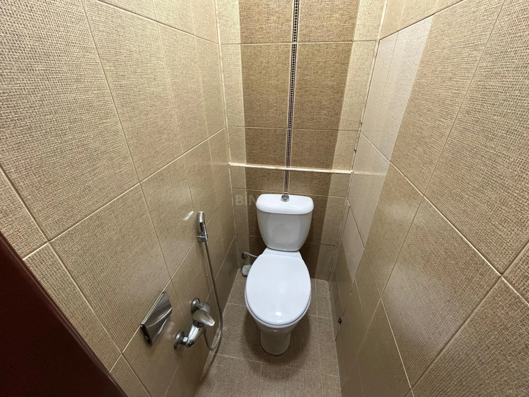 Satılır 2 otaqlı mənzil 68 m²