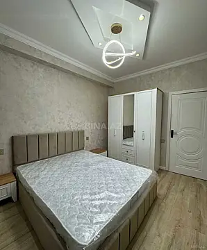 Kirayə verilir 2 otaqlı mənzil 50 m²