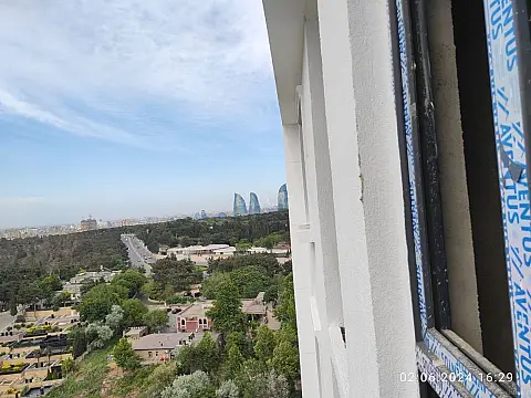 Satılır 2 otaqlı mənzil 63 m²