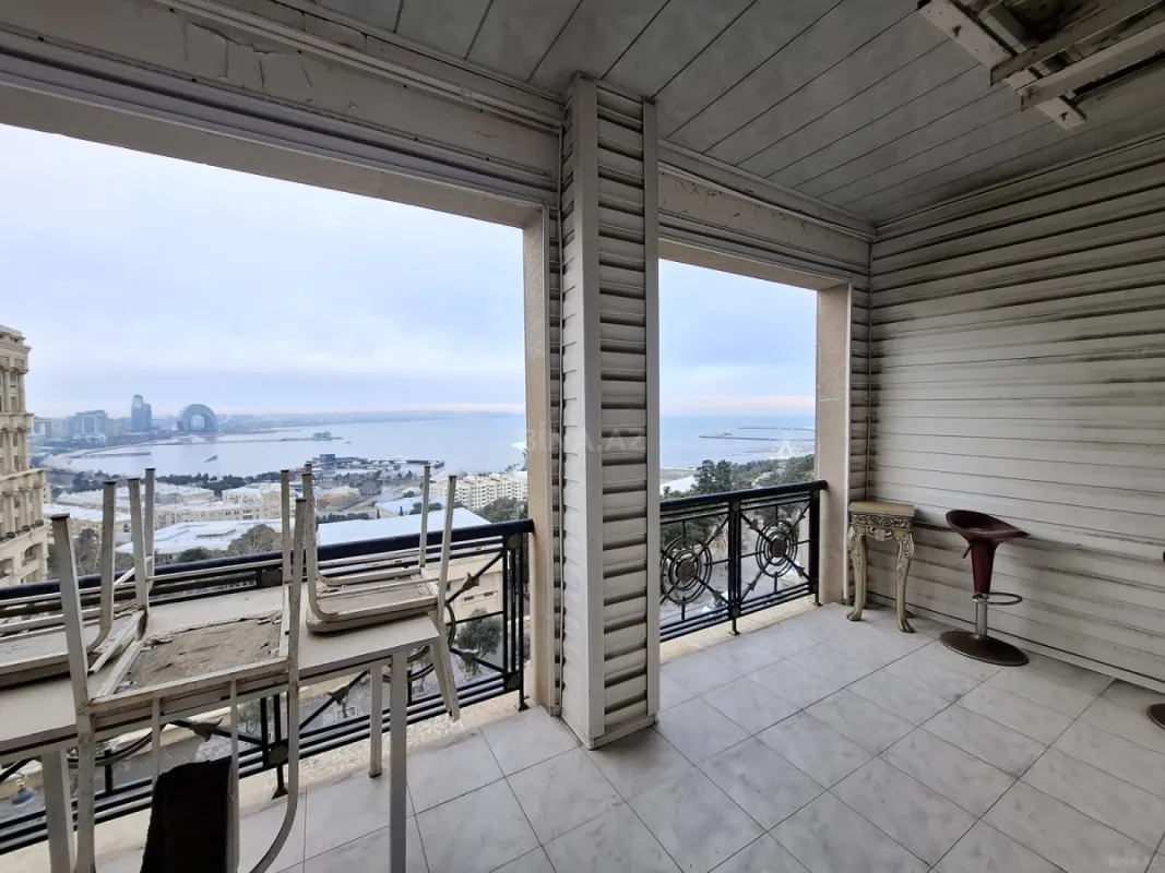 Kirayə verilir 2 otaqlı mənzil 85 m²