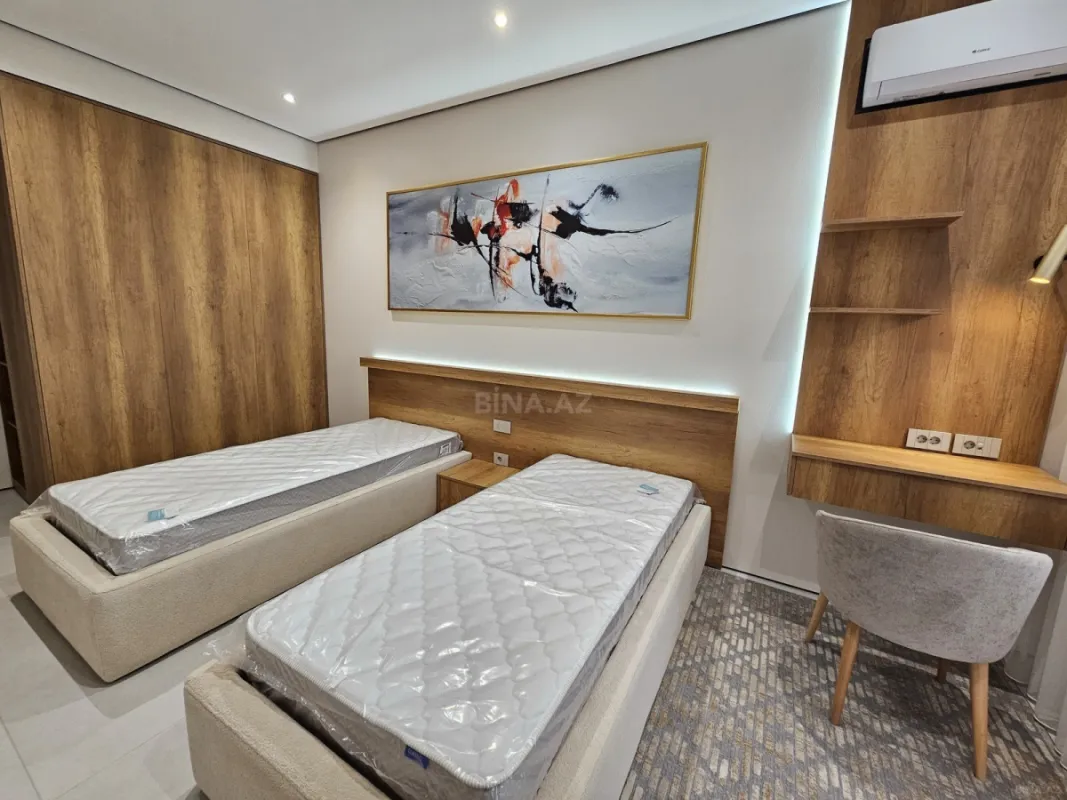 Satılır 3 otaqlı mənzil 108 m²