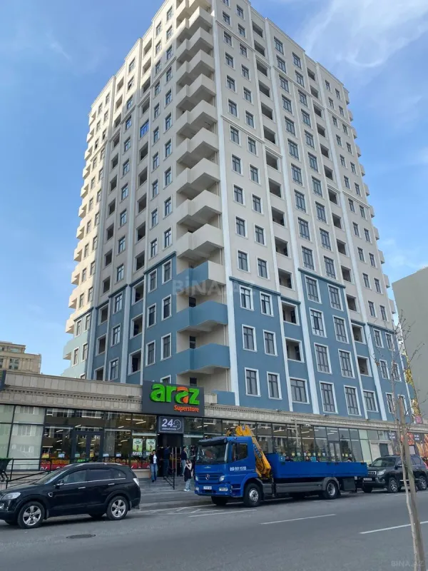 Satılır 2 otaqlı mənzil 105 m²