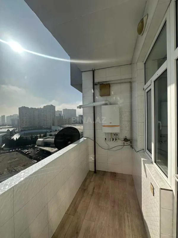 Satılır 3 otaqlı mənzil 102 m²