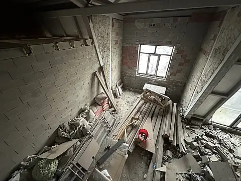 Satılır 2 otaqlı mənzil 87.5 m²