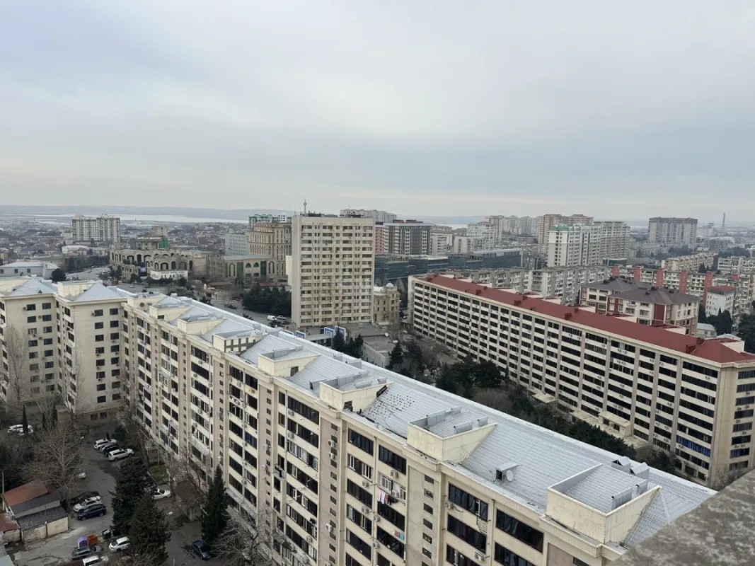 Satılır 2 otaqlı mənzil 87.5 m²