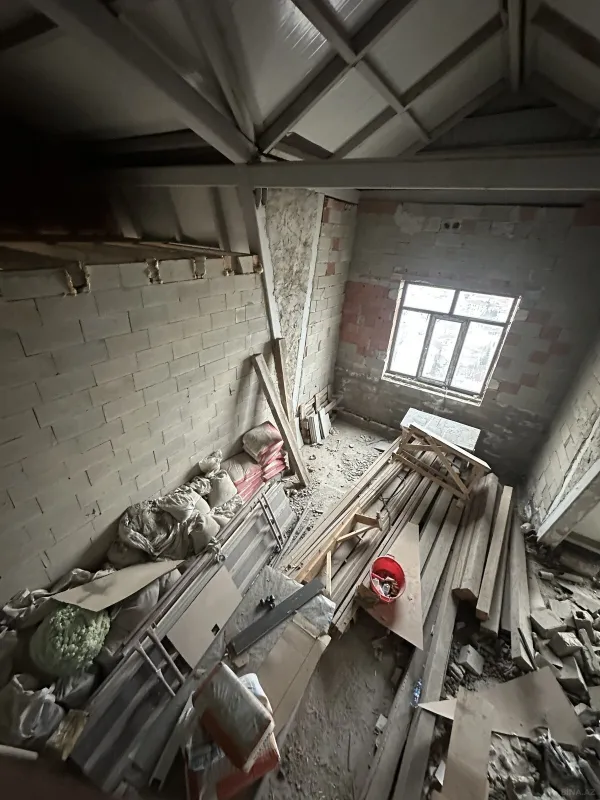 Satılır 2 otaqlı mənzil 87.5 m²