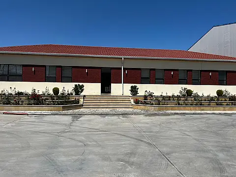 Kirayə verilir obyekt 450 m²