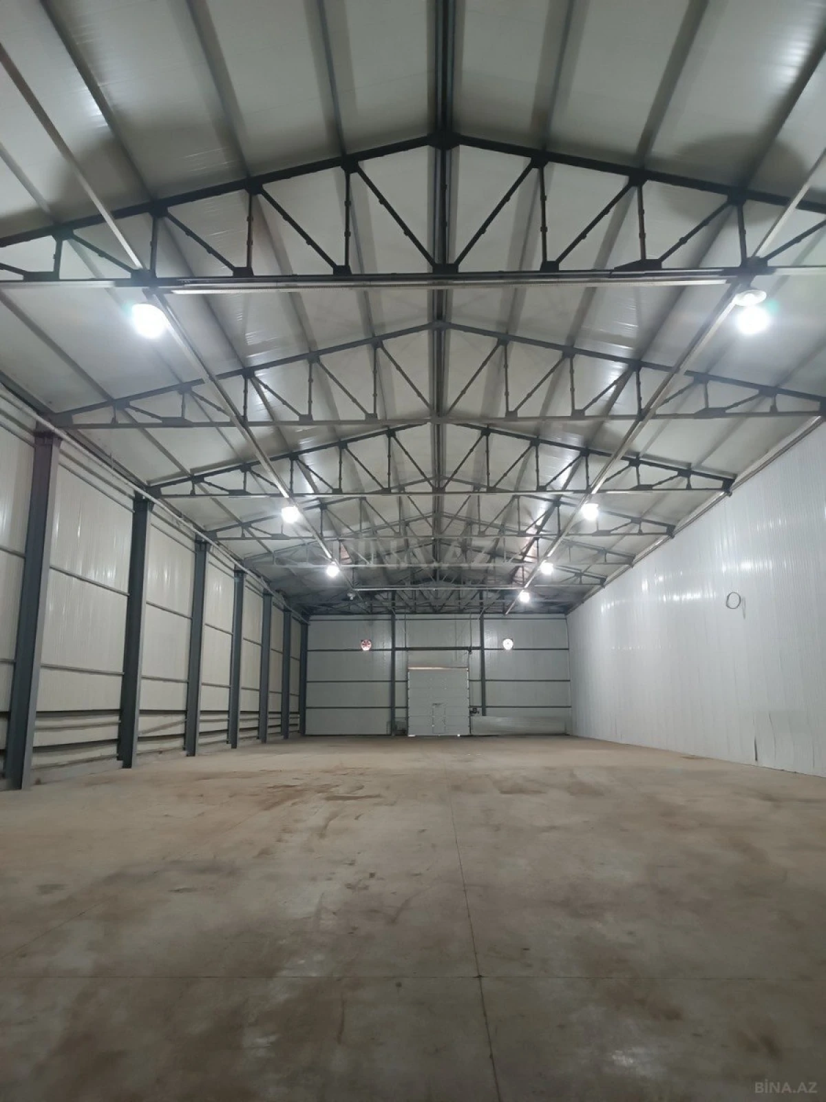 Kirayə verilir obyekt 450 m²