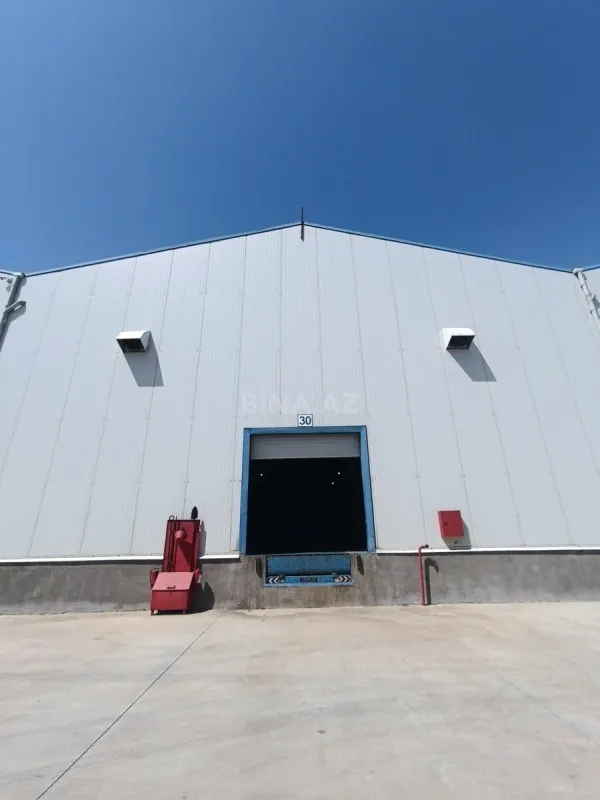 Kirayə verilir obyekt 450 m²