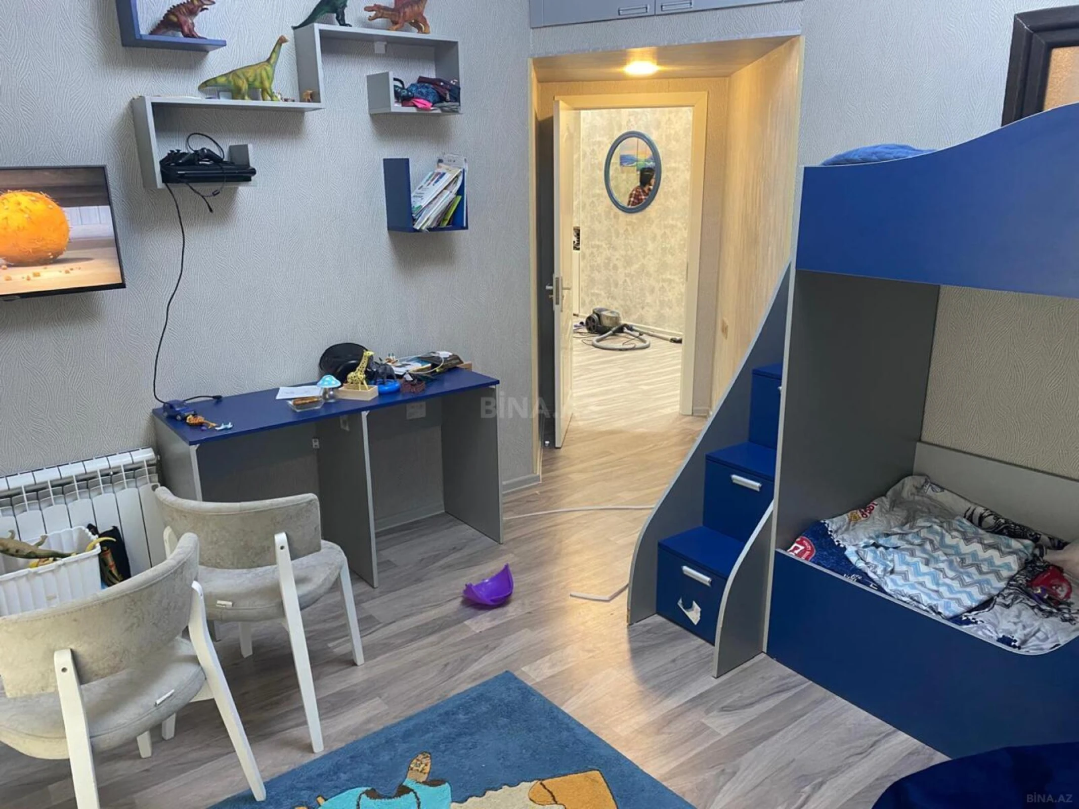 Satılır 3 otaqlı mənzil 148 m²