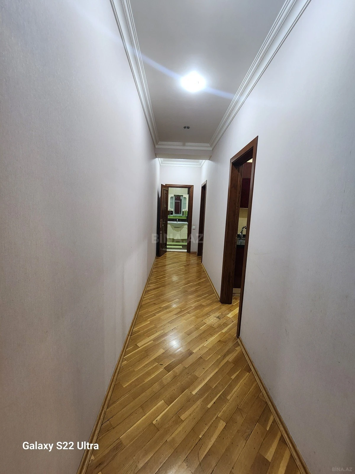 Kirayə verilir 2 otaqlı mənzil 91 m²