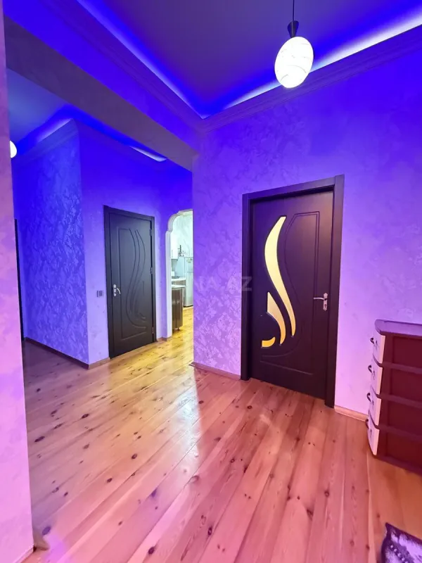 Satılır 2 otaqlı mənzil 85 m²