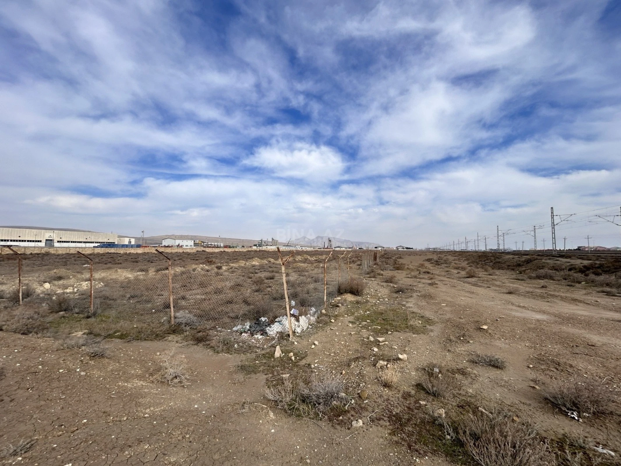 Satılır torpaq sahəsi 405 m²