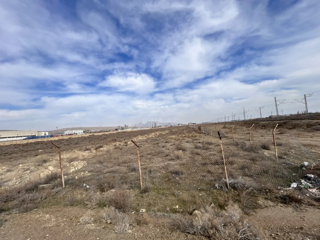 Satılır torpaq sahəsi 405 m²