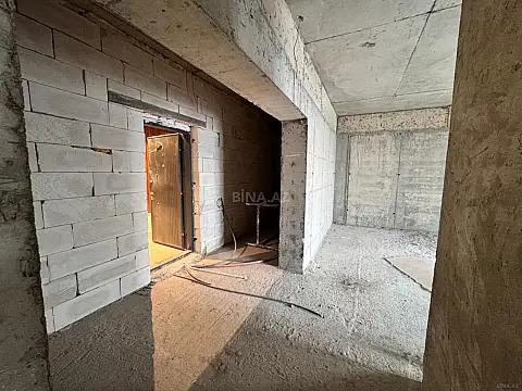 Satılır 2 otaqlı mənzil 90.5 m²