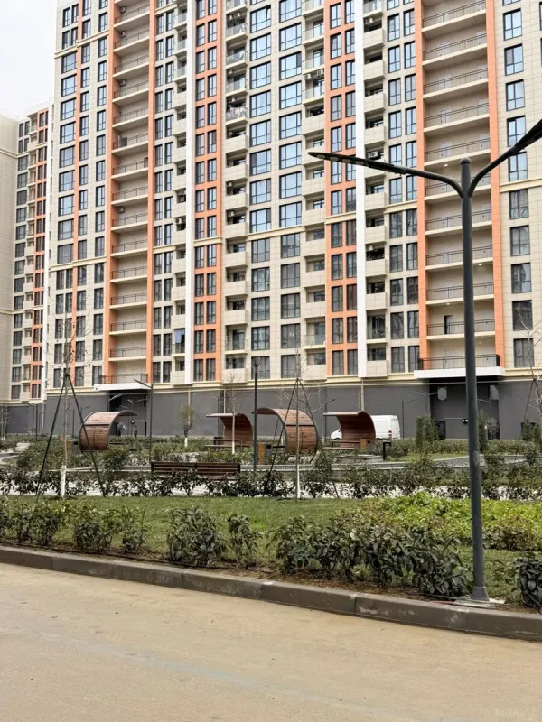 Satılır 2 otaqlı mənzil 49 m²