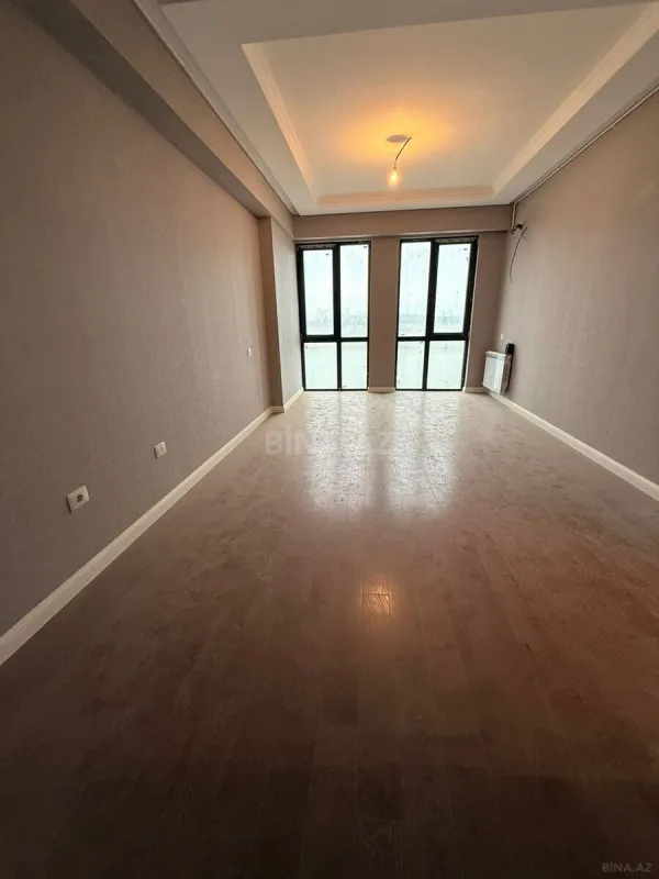 Satılır 2 otaqlı mənzil 49 m²