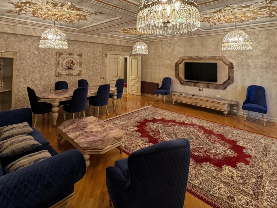 Kirayə verilir 3 otaqlı mənzil 150 m²