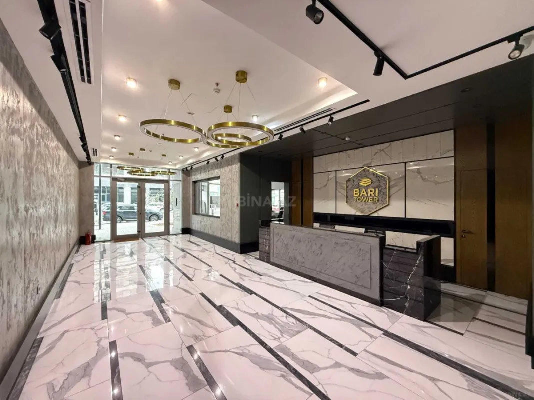 Satılır 3 otaqlı mənzil 163 m²