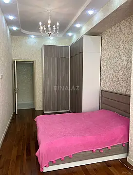 Kirayə verilir 2 otaqlı mənzil 90 m²