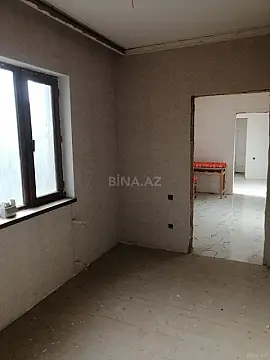 Satılır 4 otaqlı həyət evi 100 m²