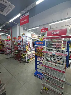 Satılır obyekt 900 m²