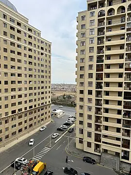 Satılır 2 otaqlı mənzil 102.5 m²