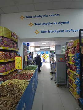 Satılır obyekt 700 m²