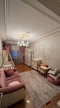 Kirayə verilir 3 otaqlı mənzil 170 m²