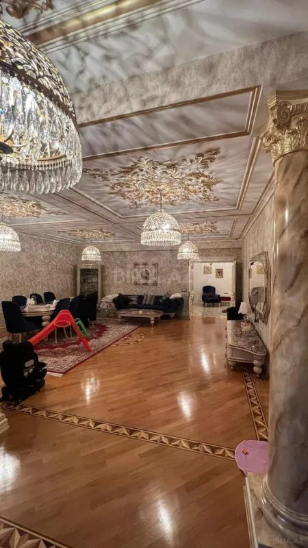 Kirayə verilir 3 otaqlı mənzil 170 m²