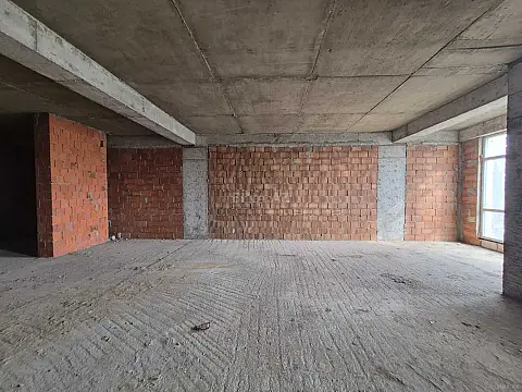 Satılır 3 otaqlı mənzil 167 m²