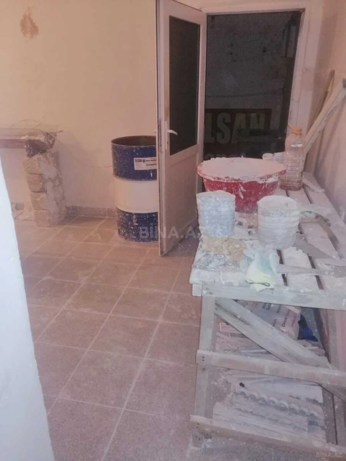 Satılır obyekt 70 m²