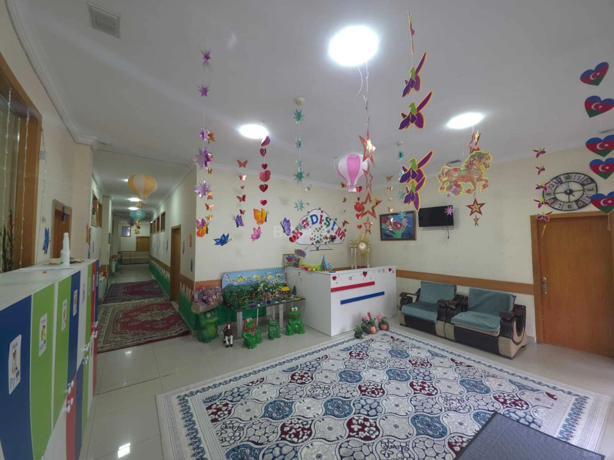 Satılır obyekt 650 m²