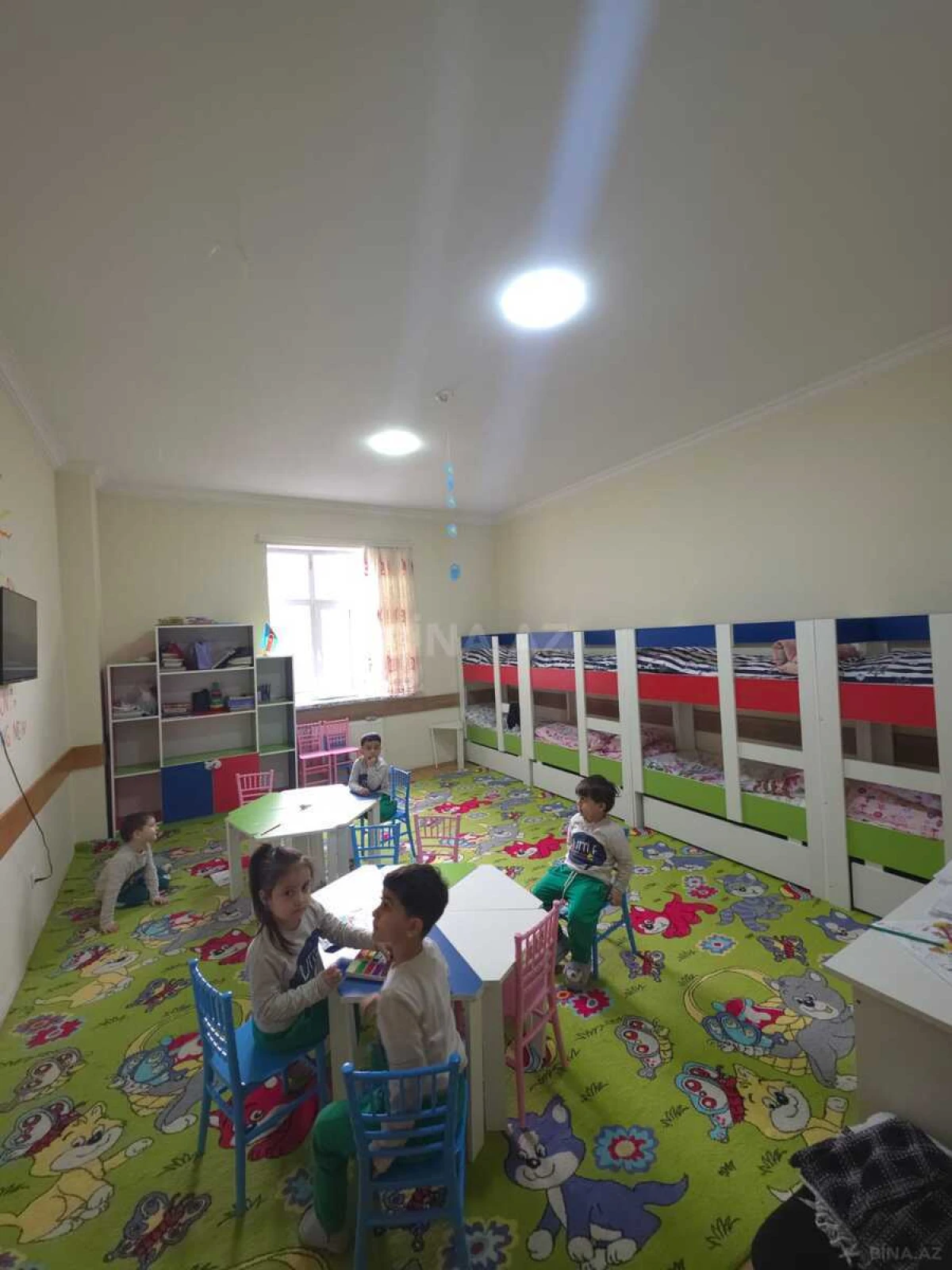 Satılır obyekt 650 m²