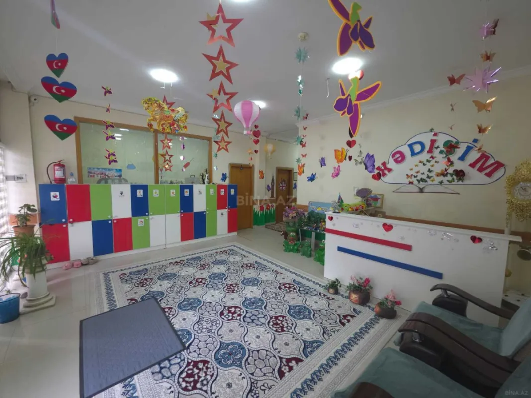 Satılır obyekt 650 m²