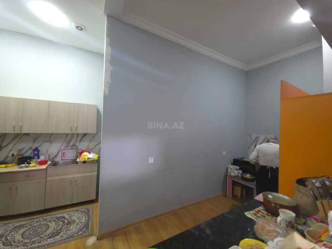 Satılır obyekt 650 m²