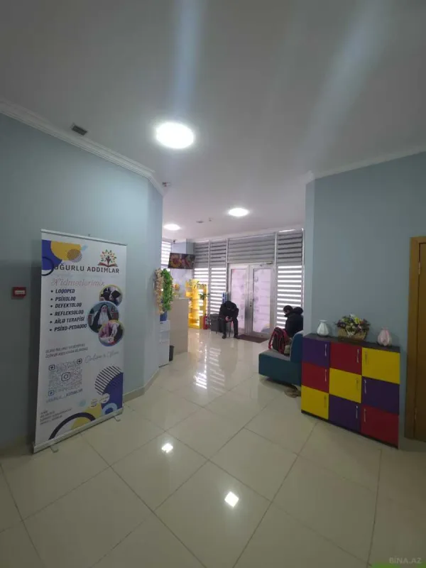 Satılır obyekt 650 m²