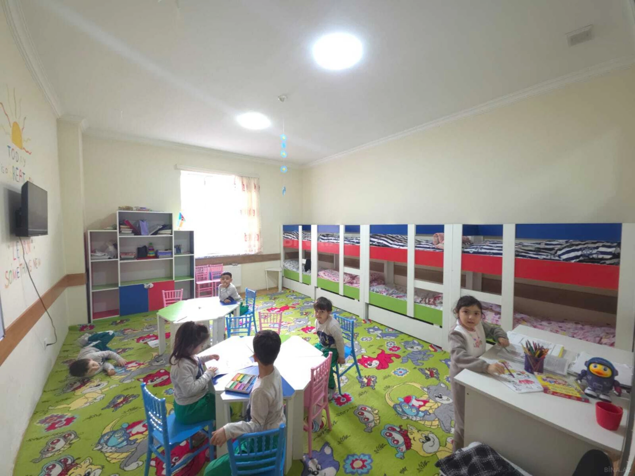 Satılır obyekt 650 m²