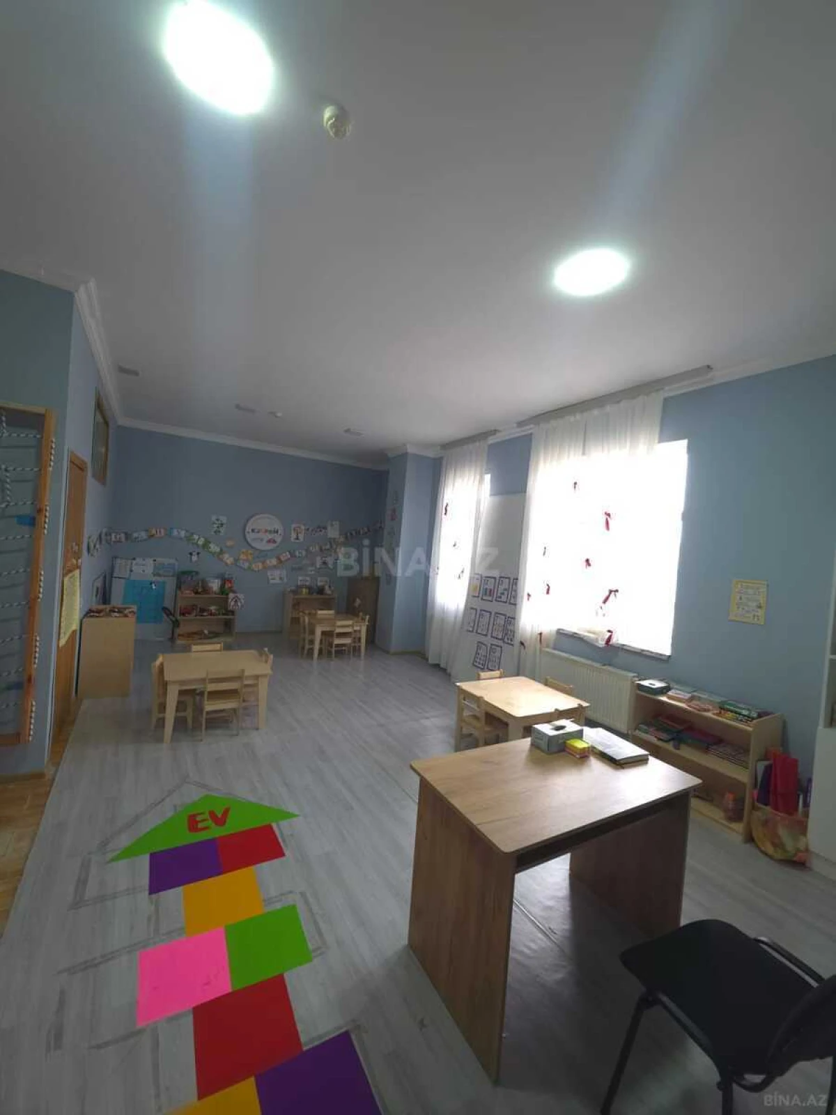 Satılır obyekt 650 m²