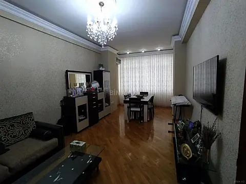 Satılır 3 otaqlı mənzil 118 m² — Bakı, Həzi Aslanov qəs. 3 otaq 118.00 m²