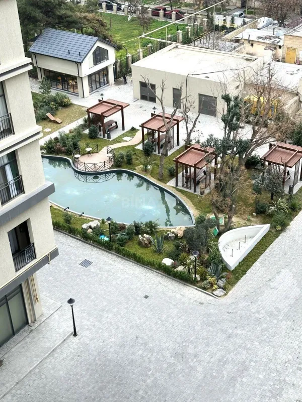 Satılır 3 otaqlı mənzil 101 m²