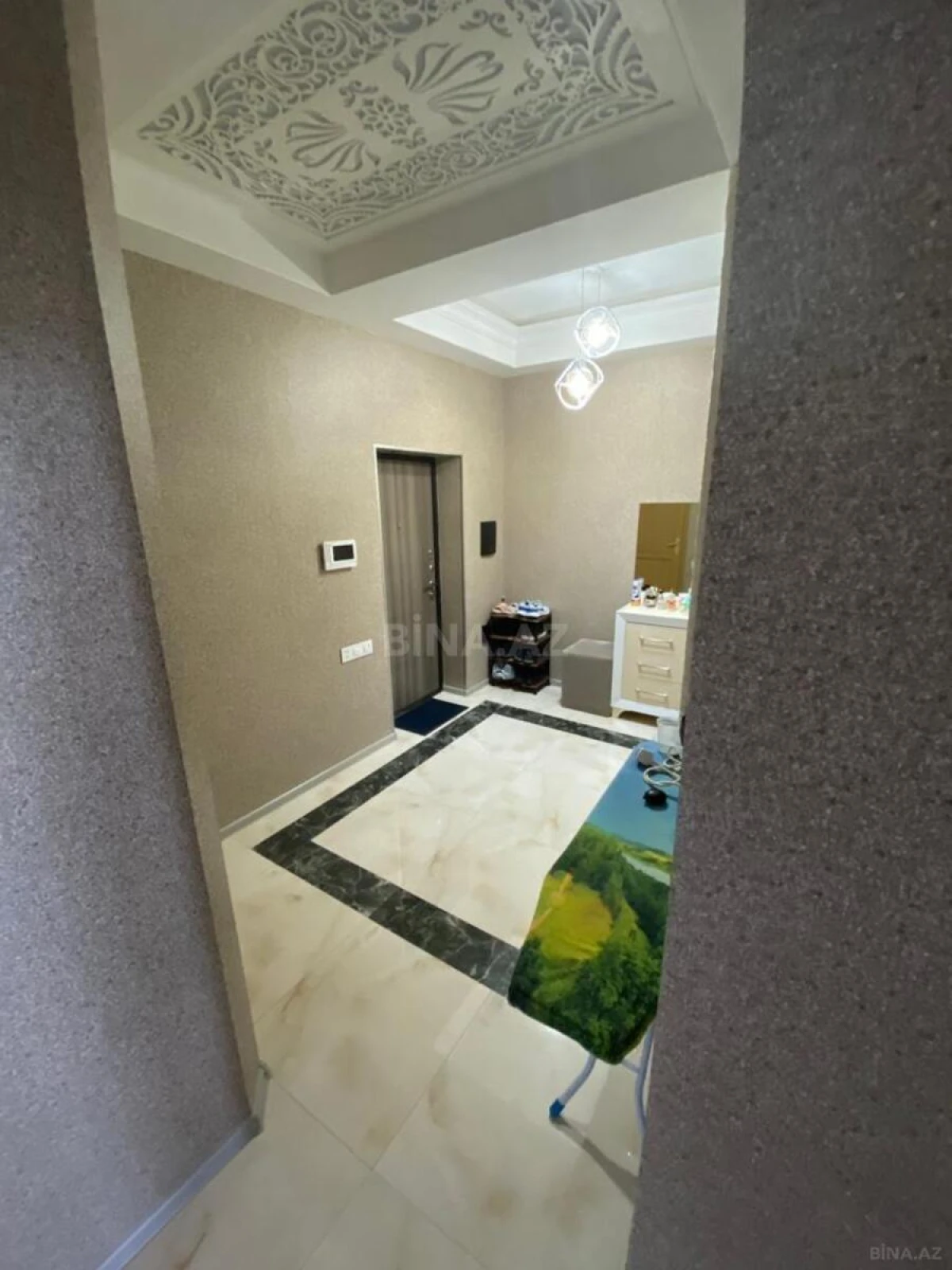 Satılır 2 otaqlı mənzil 65 m²