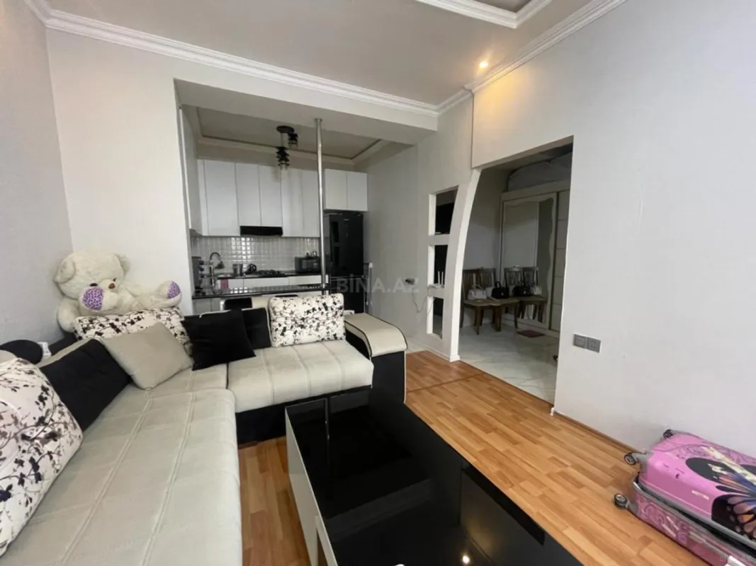 Satılır 2 otaqlı mənzil 60 m²