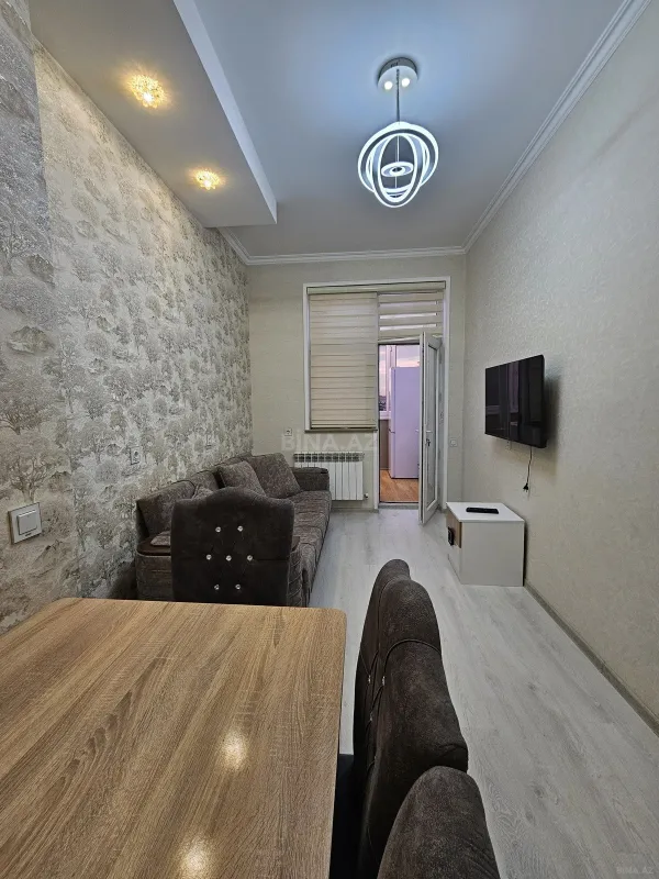 Satılır 2 otaqlı mənzil 49 m²