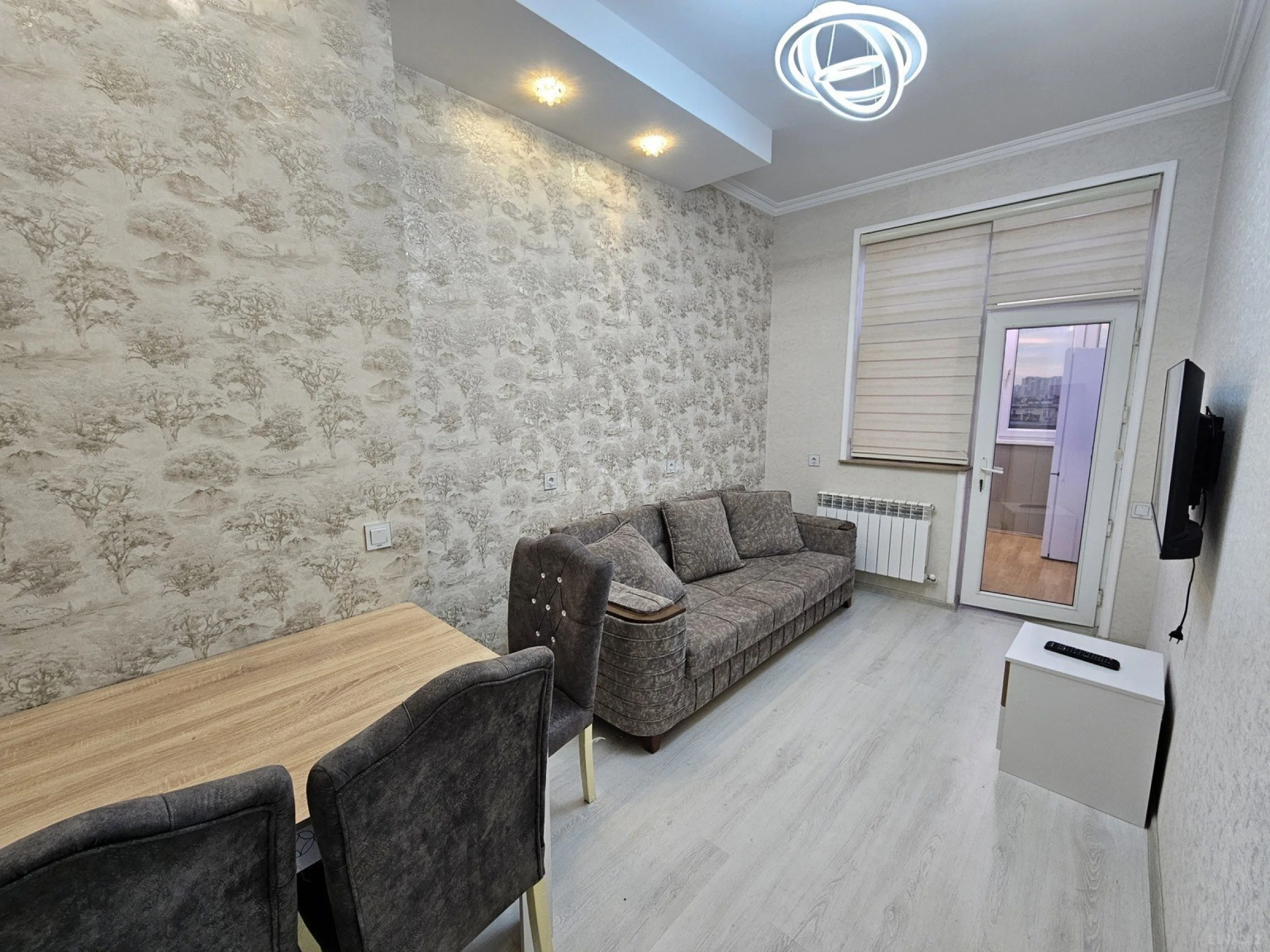 Satılır 2 otaqlı mənzil 49 m²