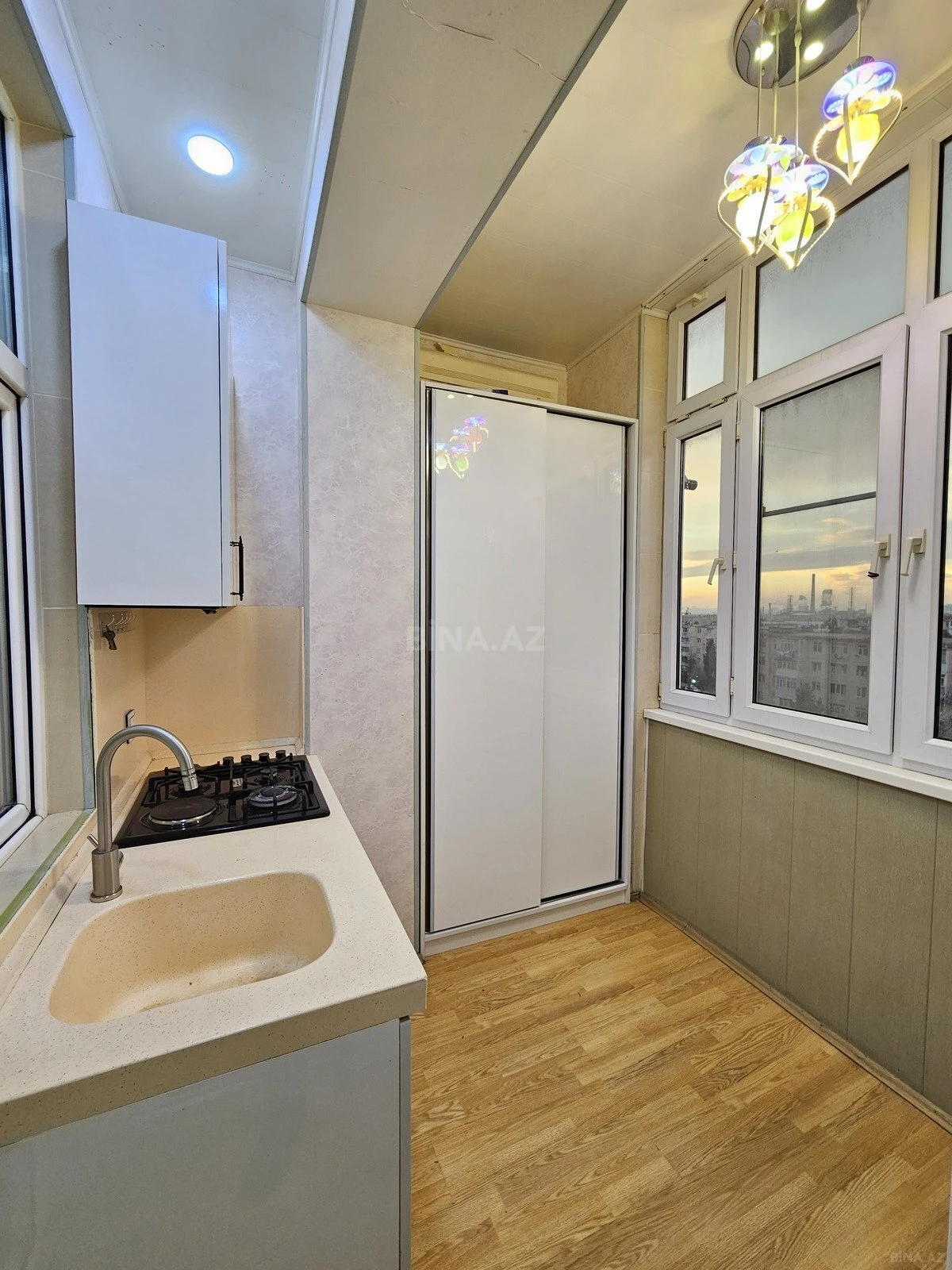 Satılır 2 otaqlı mənzil 49 m²